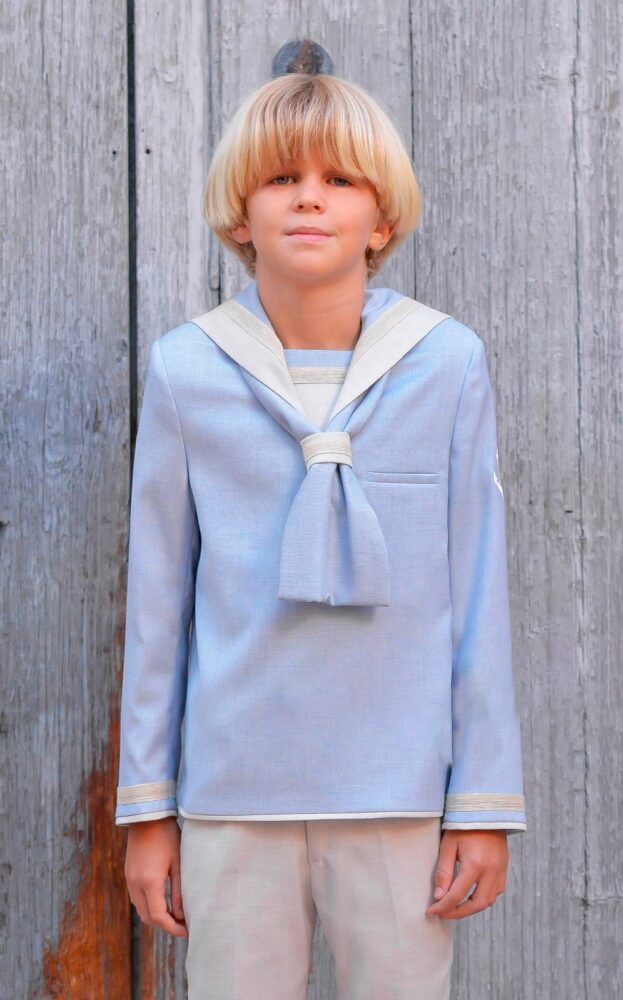 Traje Comillas Traje Comillas