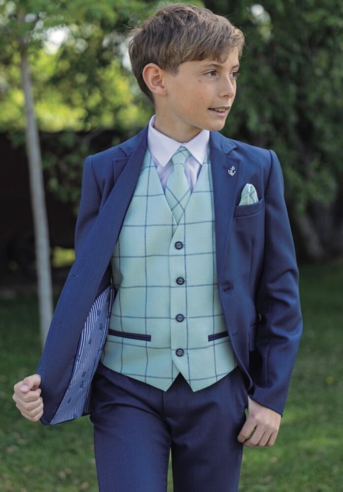 Traje Bolonia